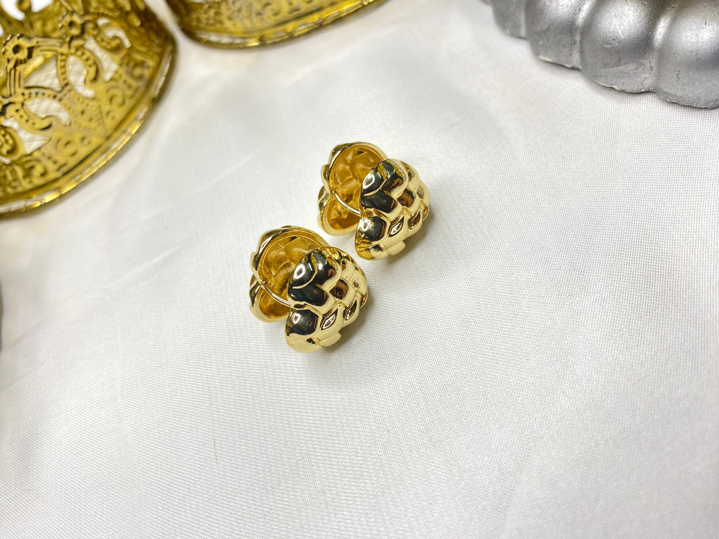 Double-Sided Gold-Plated Earrings – Heart & Square Designs